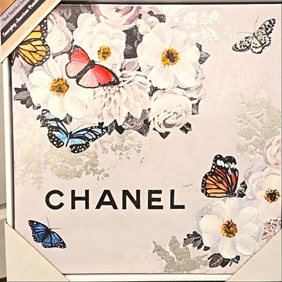Instinct Style Chanel Floral Corner w/Butterflies Framed Canvas Wall Decor - Picture 1 of 6